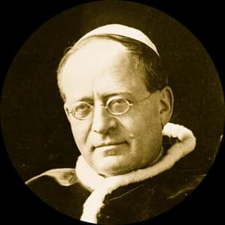 Photograph of Pope Pius XI, rendered as a medallion